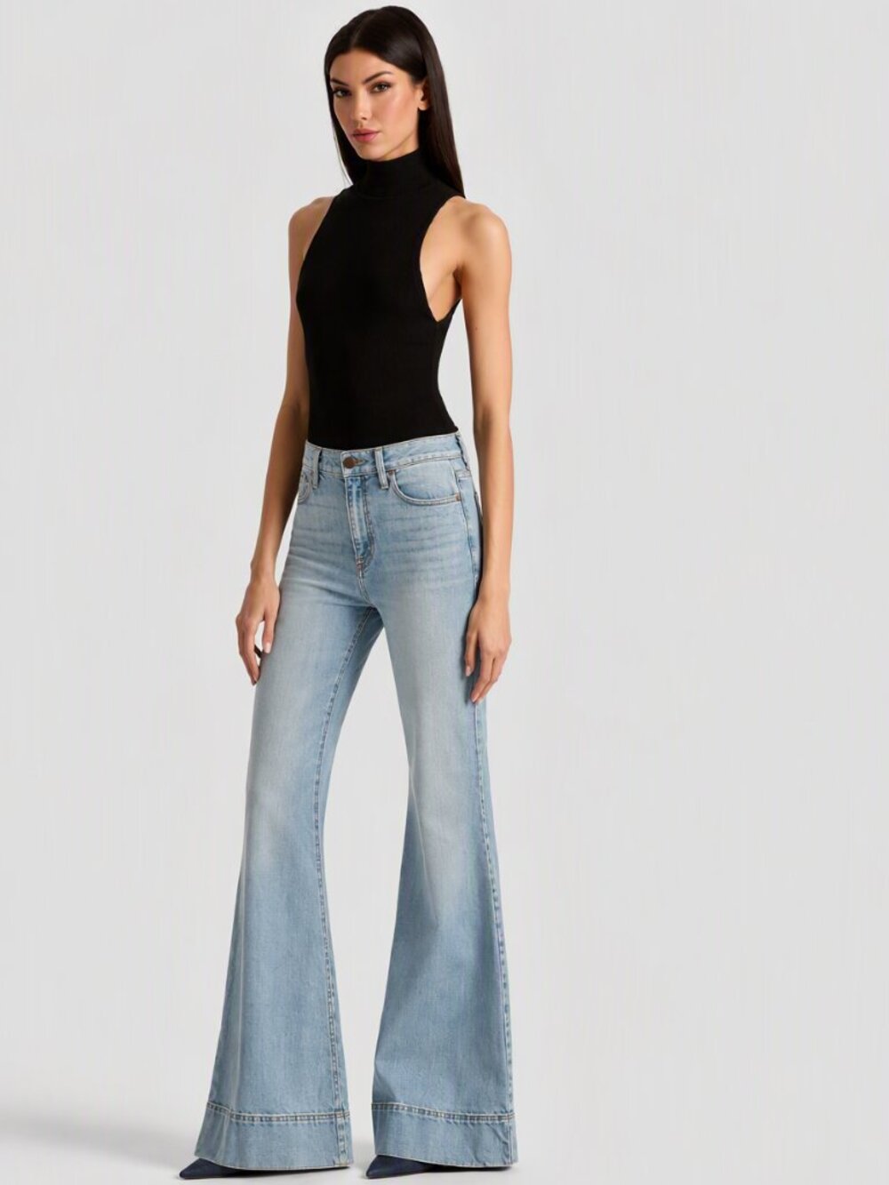 NWT Alice + Olivia Beautiful "Run Around" Mid-Rise Flare Jeans Blue 26